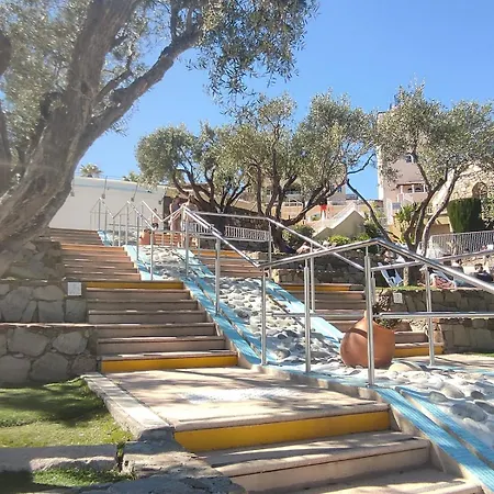 Village Cap Esterel , Agay , T2 Climatise Vue Panoramique - Acces De Plain-pied Au Calme Rare Sur Le Site - Piscines Et Parking Couvert Inclus Daire